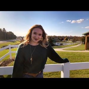 Meet your Posher, Lizzy